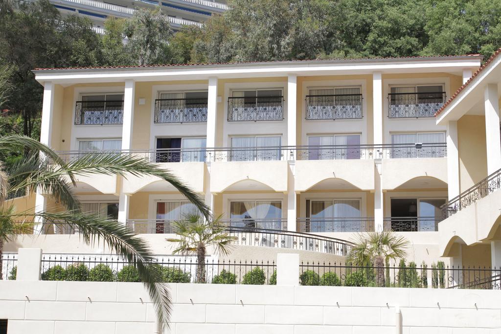 Residence D'Azur Riou Cannes Luaran gambar