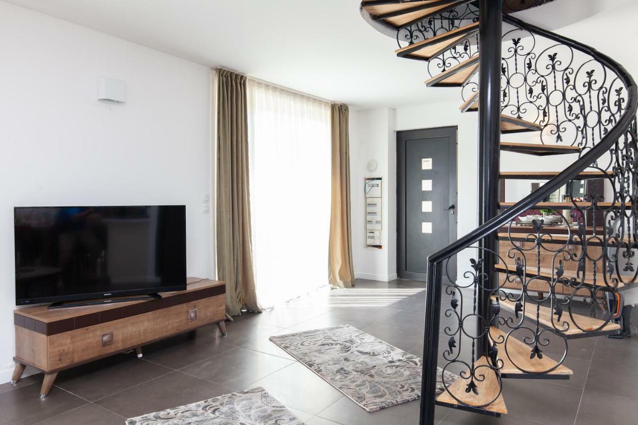 Residence D'Azur Riou Cannes Luaran gambar
